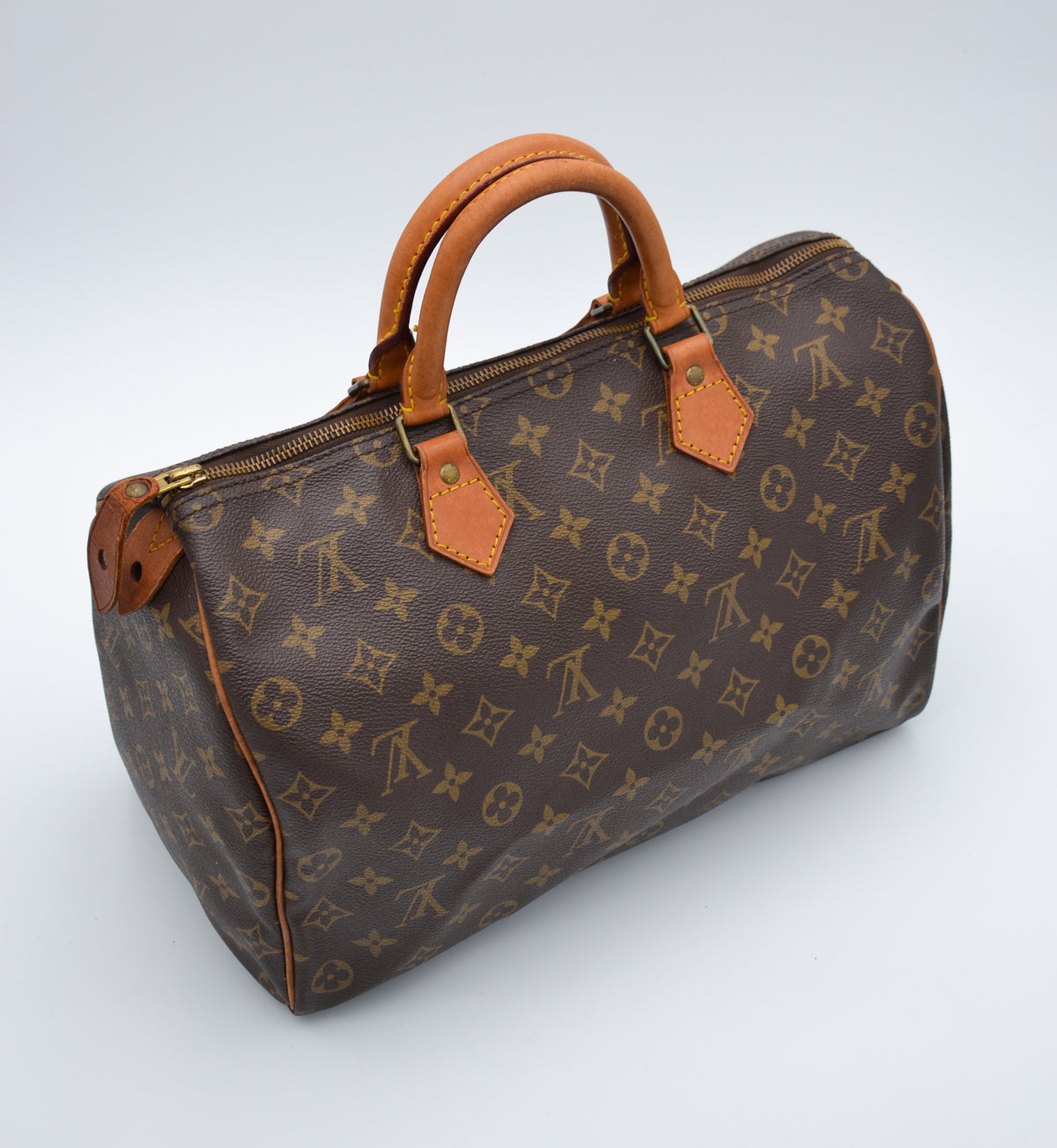 Louis Vuitton Speedy 35