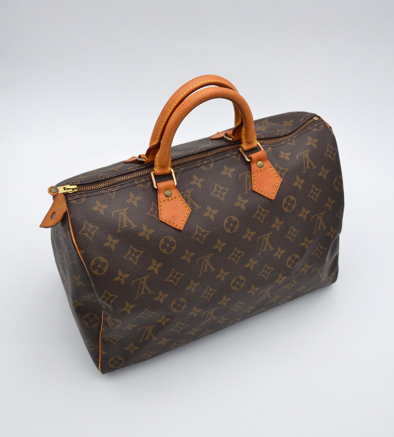 Louis Vuitton Speedy 35 Monogram