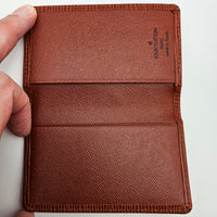 Louis Vuitton Porte-Carte Cuir Épi