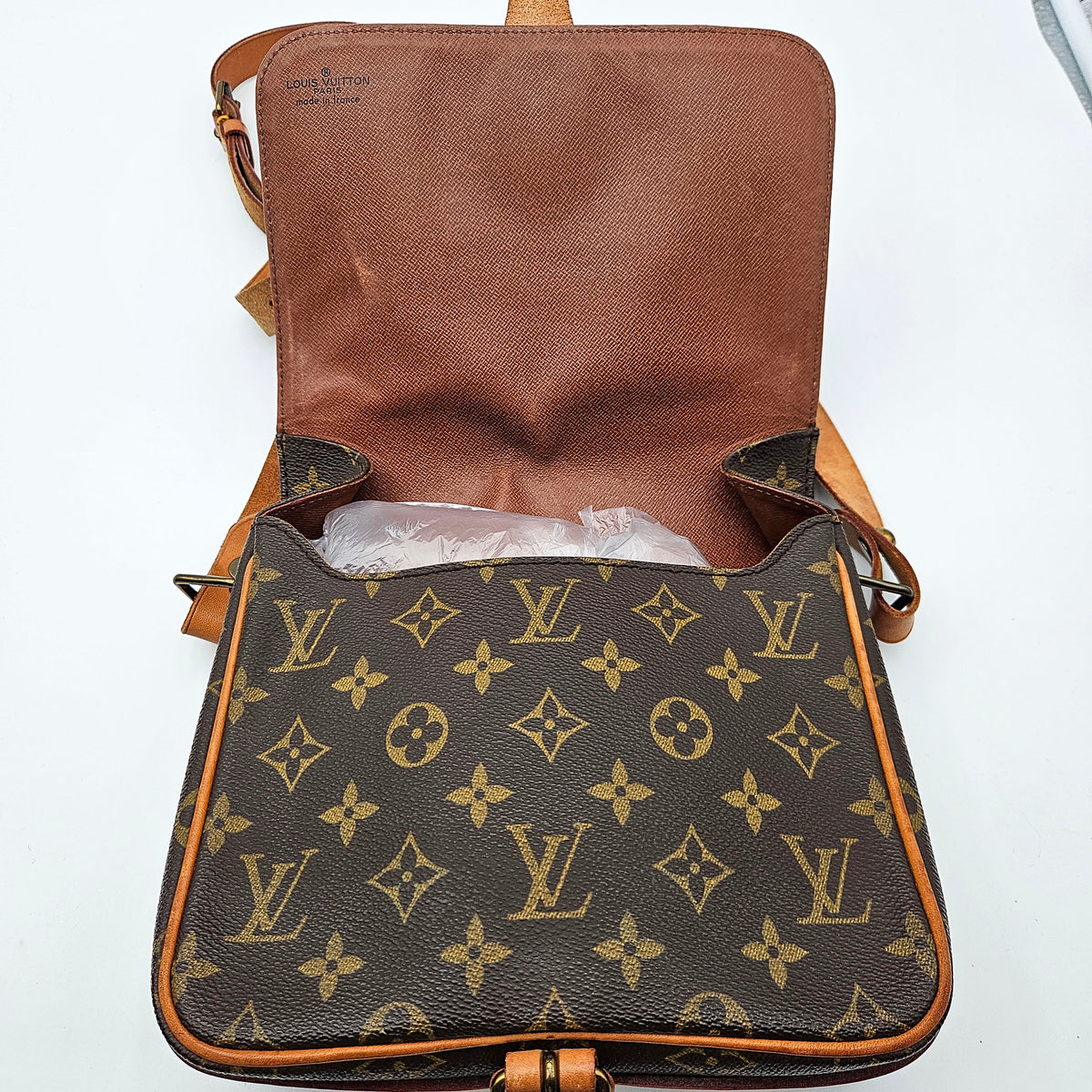 Louis Vuitton Cartouchière MM