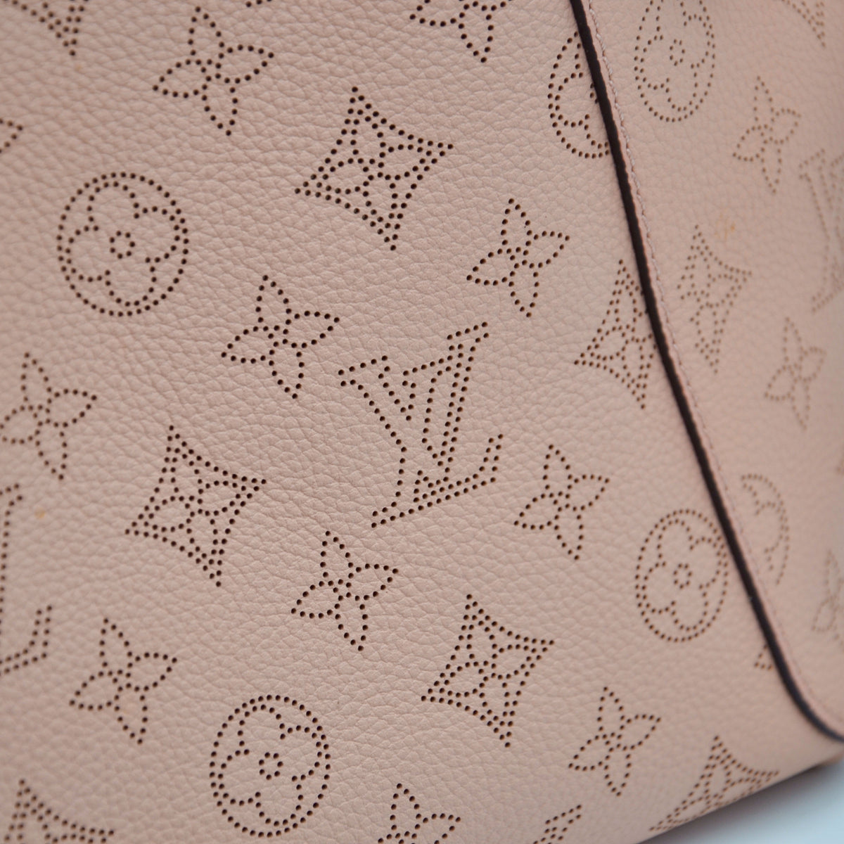 Sac Hina PM Louis Vuitton Cuir Mahina Rose