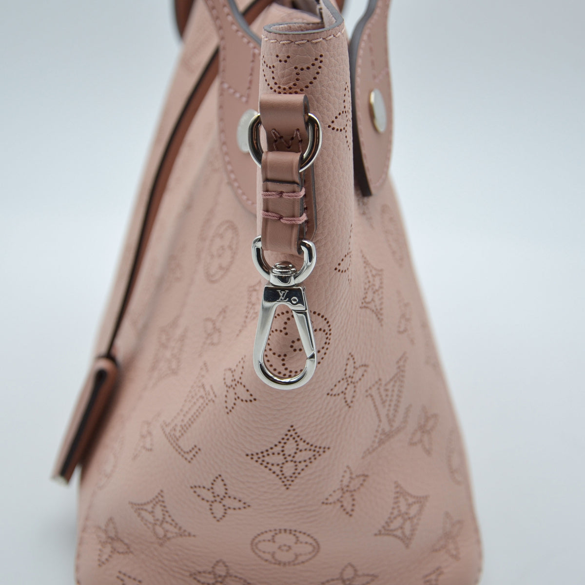 Sac Hina PM Louis Vuitton Cuir Mahina Rose
