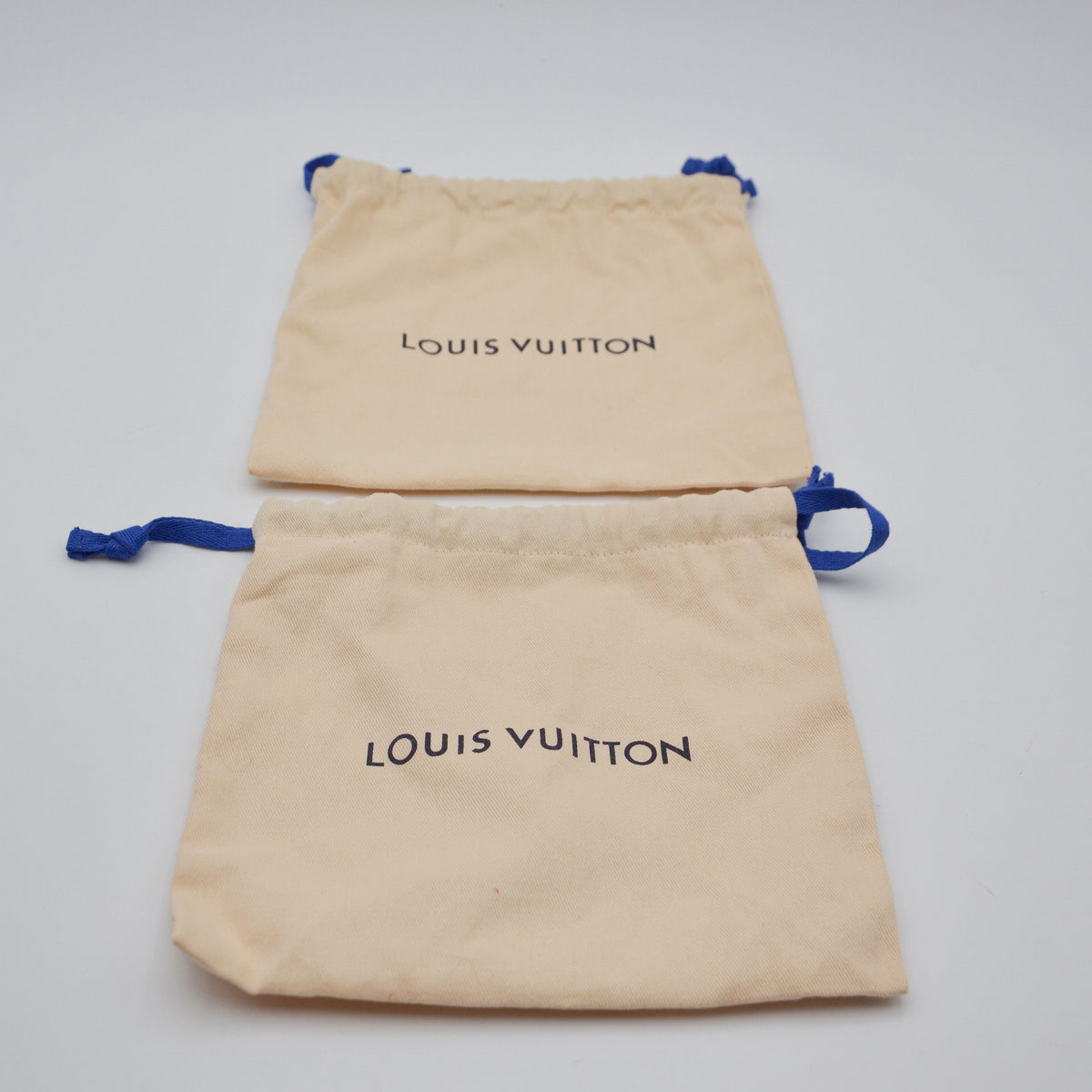 Sac Hina PM Louis Vuitton Cuir Mahina Rose