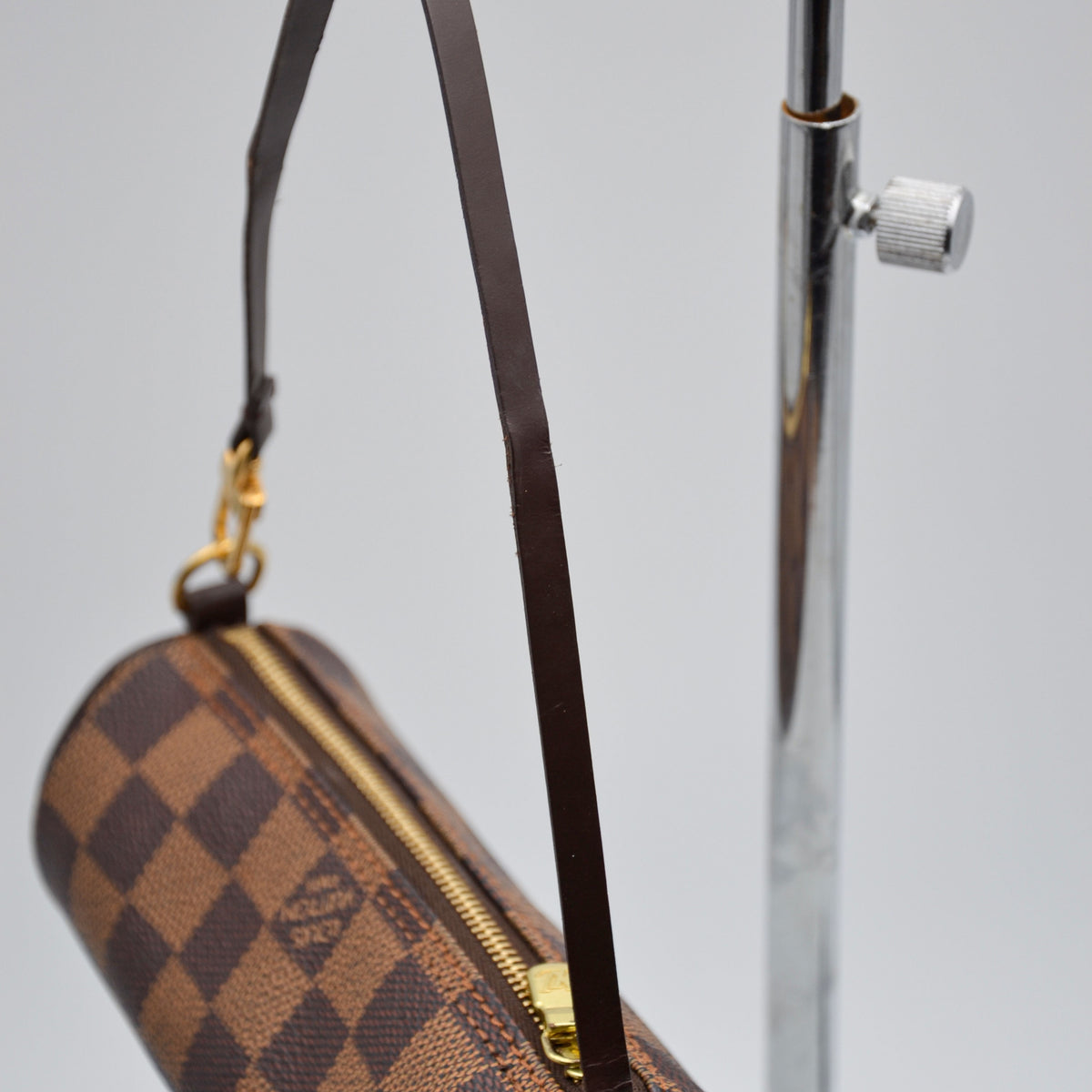 Pochette Louis Vuitton Papillon Toile Damier Ébène