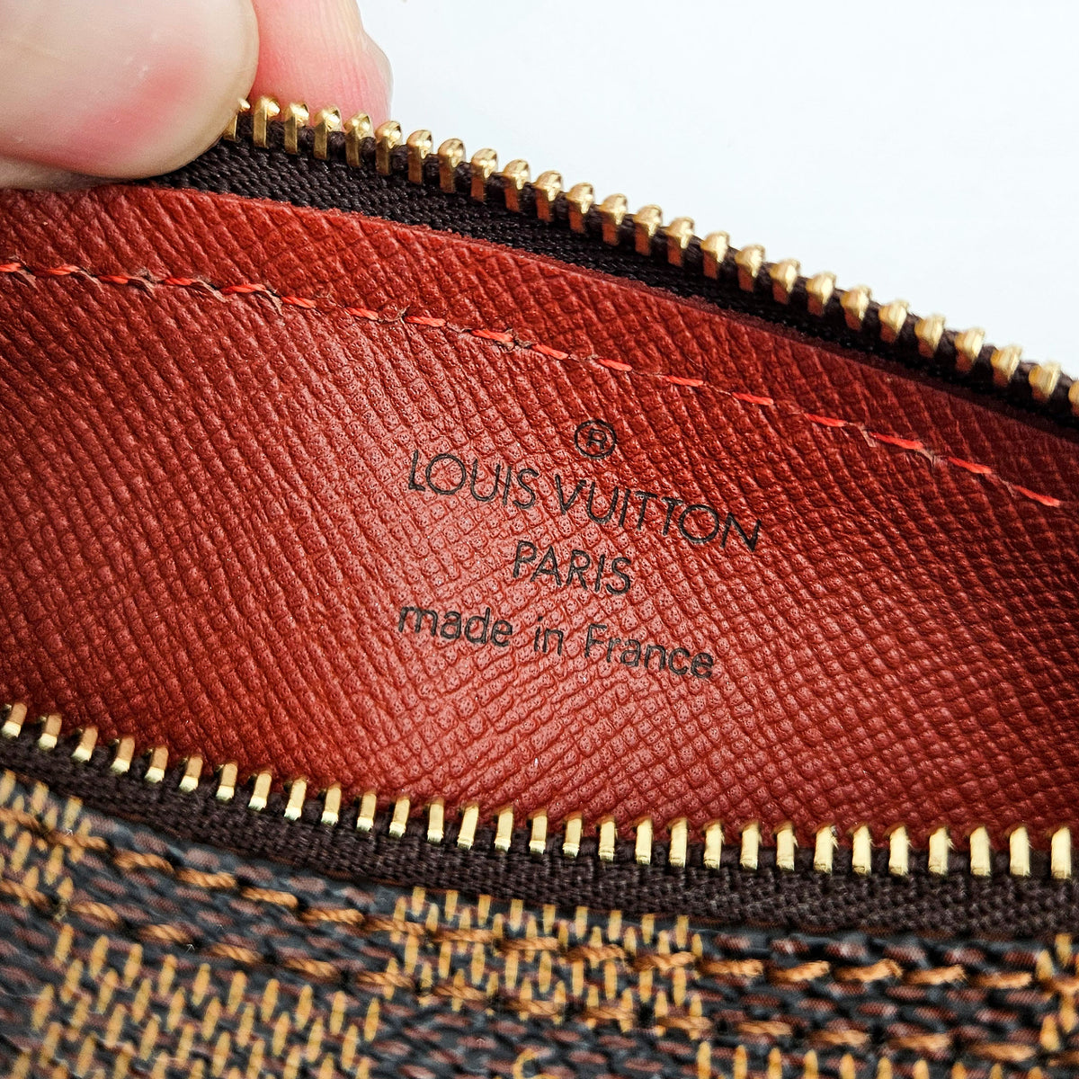 Pochette Louis Vuitton Papillon Toile Damier Ébène