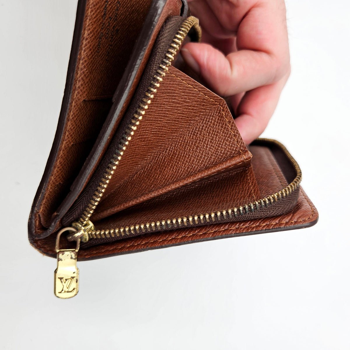 Louis Vuitton Portefeuille Compact Zip Monogramme