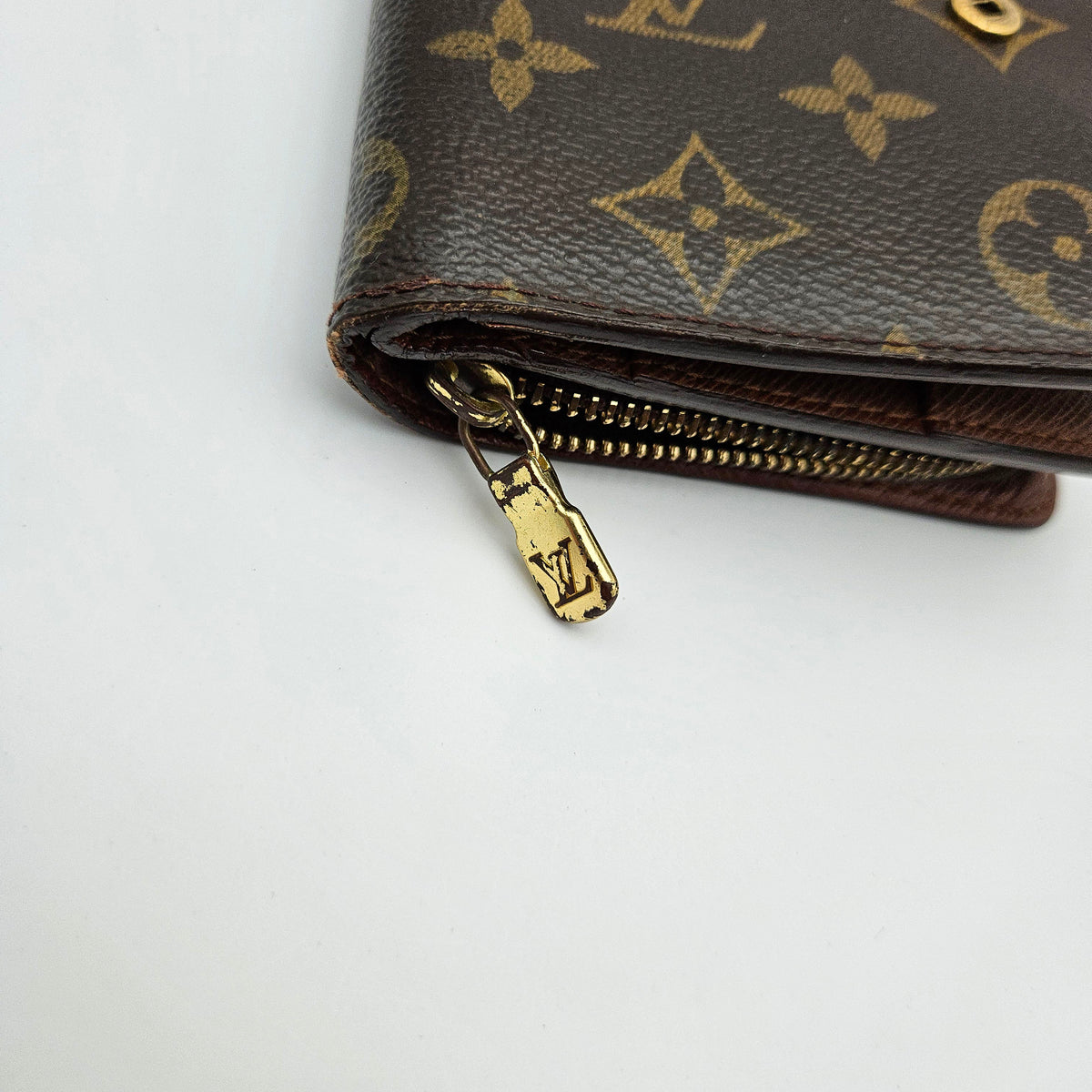 Louis Vuitton Portefeuille Compact Zip Monogramme