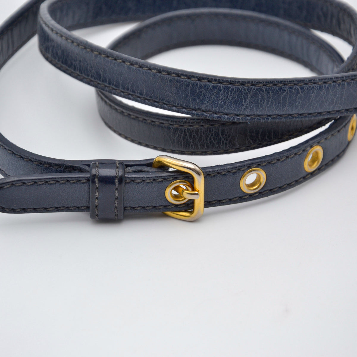 Miu Miu Coffer Cuir d'Agneau Bleu Marine