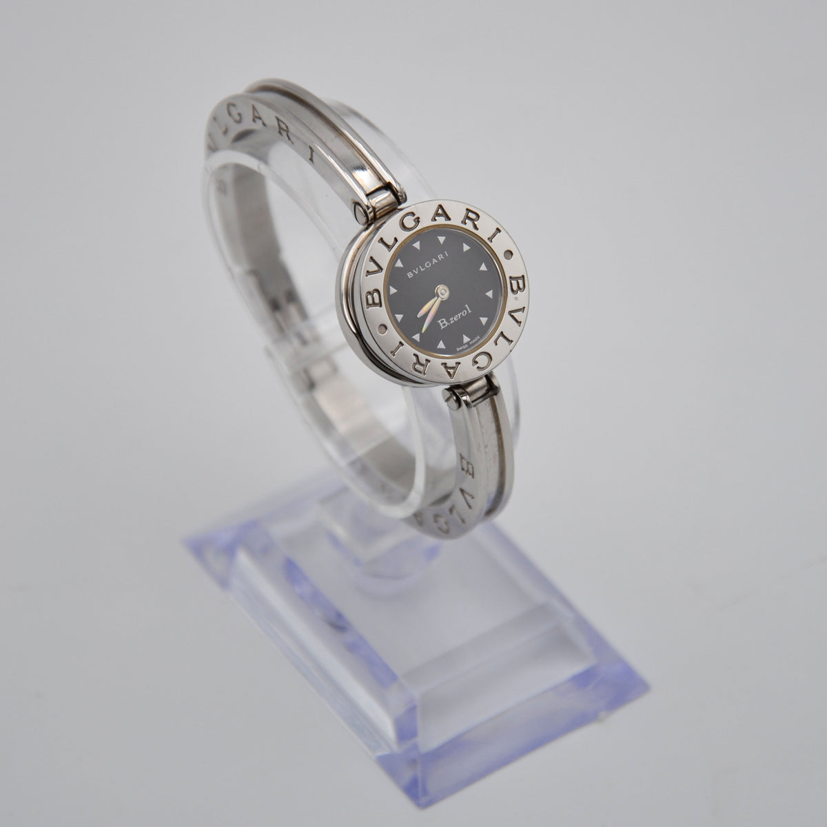 Montre Bulgari B.zero1 BZ22S Acier Cadran Noir Bracelet Jonc