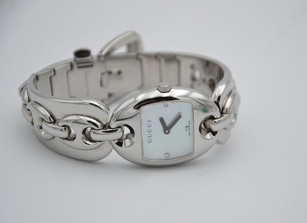 Montre Gucci Marina Chain vintage modèle 121.5