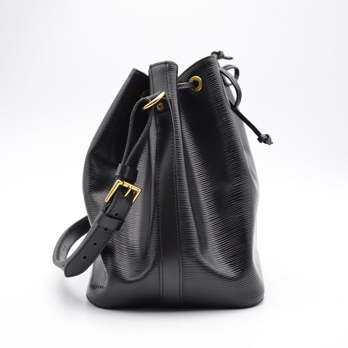 Louis Vuitton Noé moyen modèle cuir Épi noir