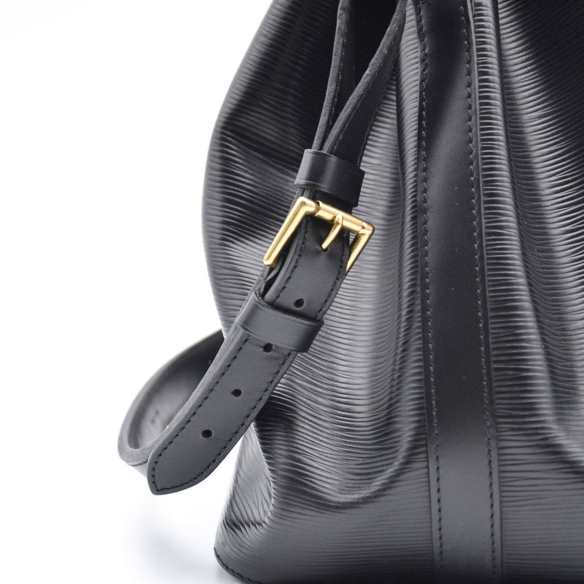 Louis Vuitton Noé moyen modèle cuir Épi noir