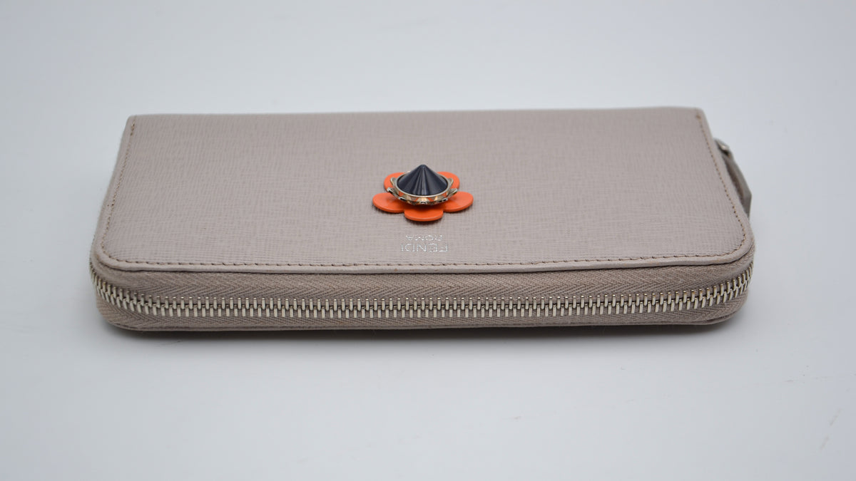 Portefeuille Fendi cuir beige zippé