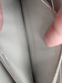 Portefeuille Fendi cuir beige zippé