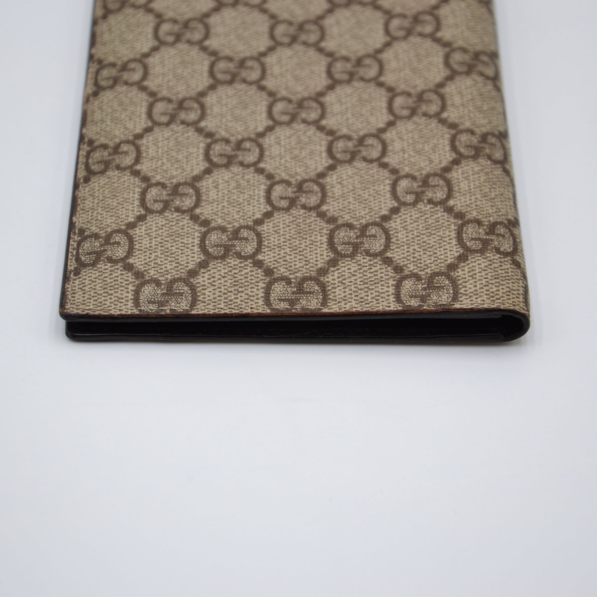 Portefeuille Long Gucci GG Supreme