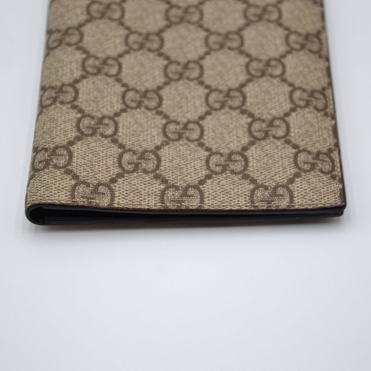 Portefeuille Long Gucci GG Supreme