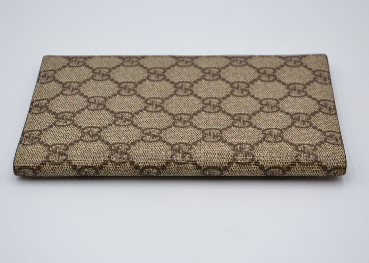 Portefeuille Long Gucci GG Supreme