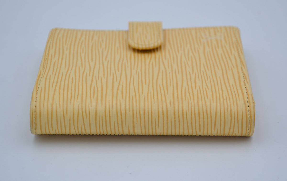 Portefeuille Louis Vuitton Compact en Cuir Epi Jaune Pastel