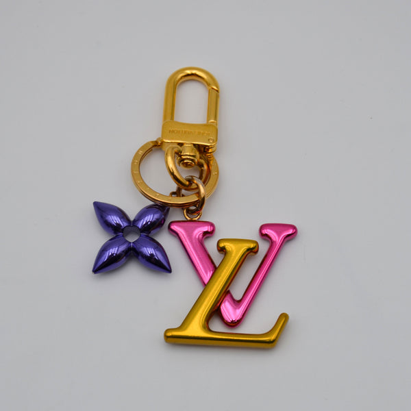 Porte-clés Louis Vuitton LV Initials & Fleur Monogram