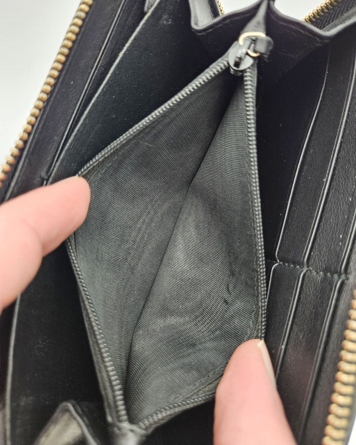 Portefeuille Gucci Zippy Long En Cuir Noir Guccissima