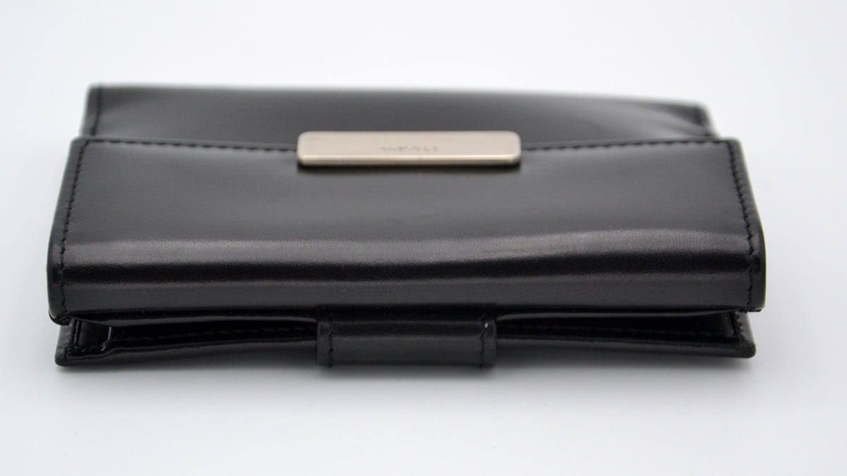 Portefeuille compact Prada en cuir noir