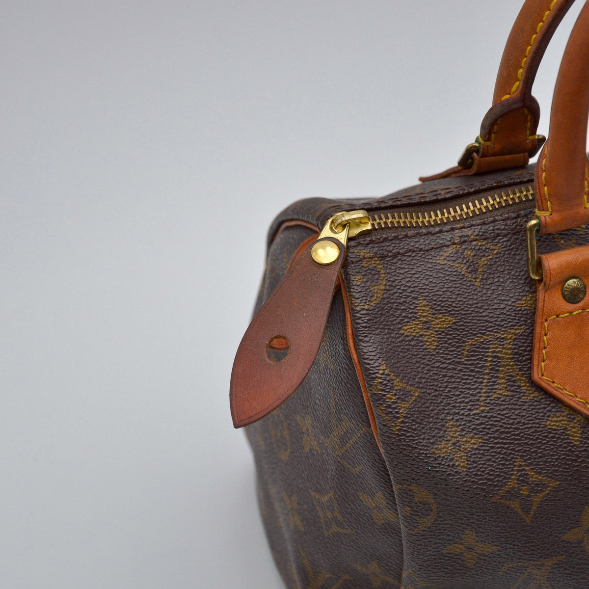Louis Vuitton Speedy 25 Vintage