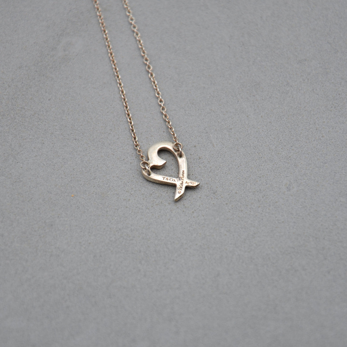 Collier Tiffany & Co. Paloma Picasso Loving Heart