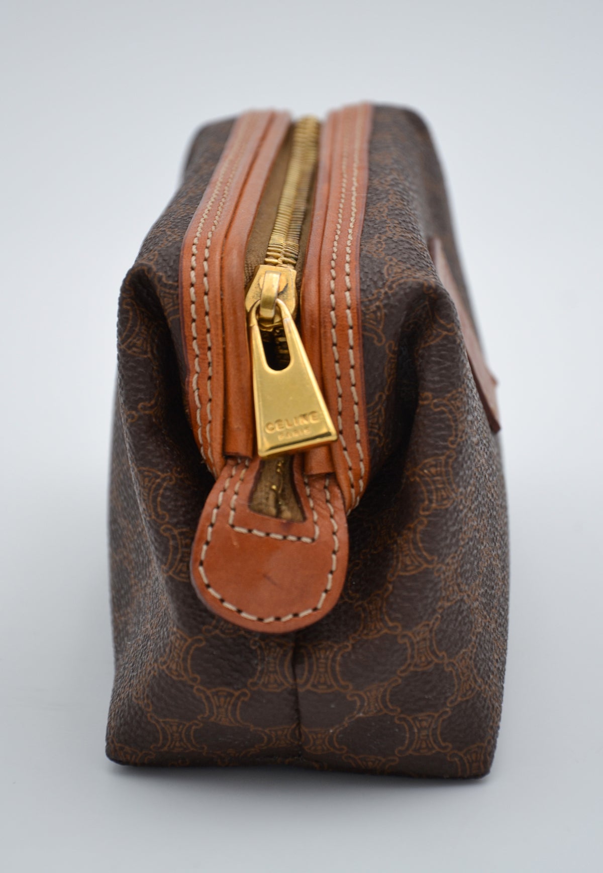 Trousse Céline vintage en toile enduite Macadam