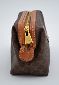 Trousse Céline vintage en toile enduite Macadam