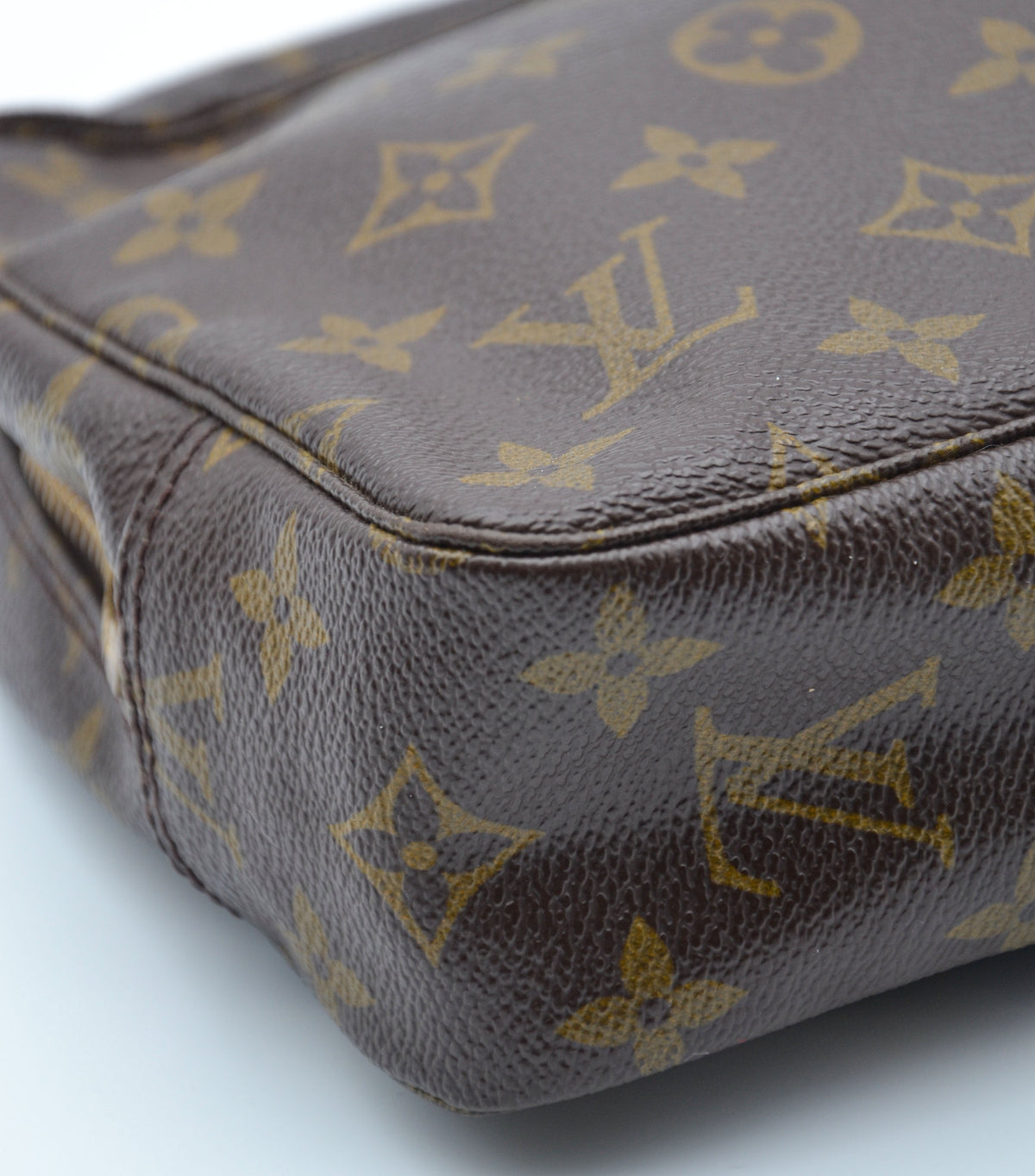 Trousse de toilette Louis Vuitton 23 Monogram vintage