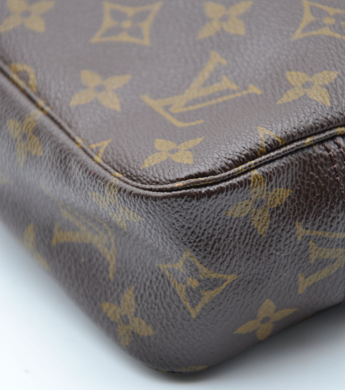 Trousse de toilette Louis Vuitton 23 Monogram vintage