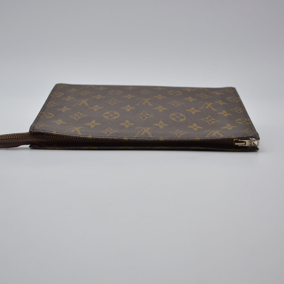 Pochette toilette Louis Vuitton 26 toile Monogram