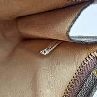 Pochette toilette Louis Vuitton 26 toile Monogram