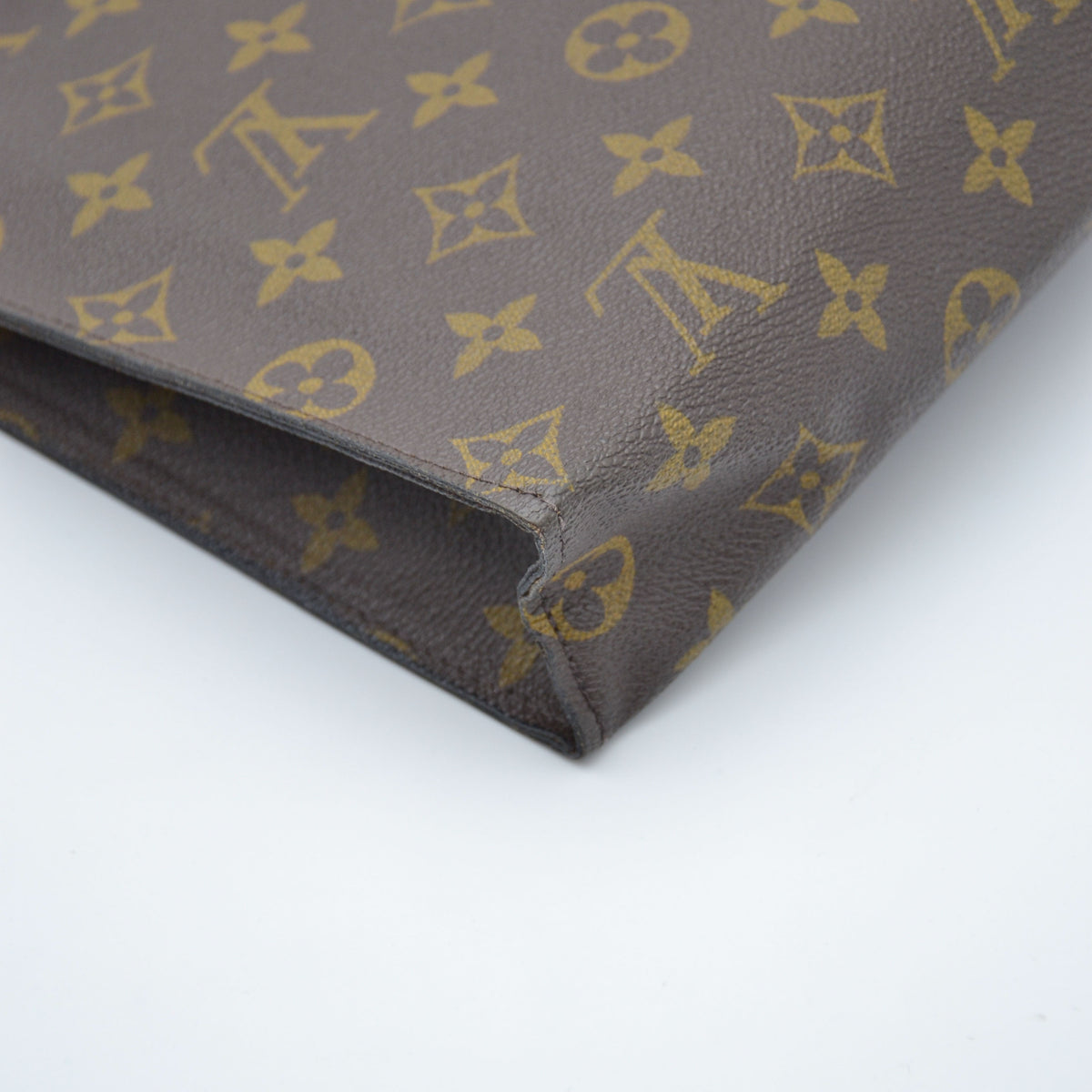 Pochette toilette Louis Vuitton 26 toile Monogram