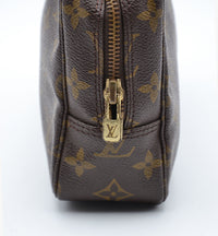 Trousse de toilette Louis Vuitton 23 Monogram vintage