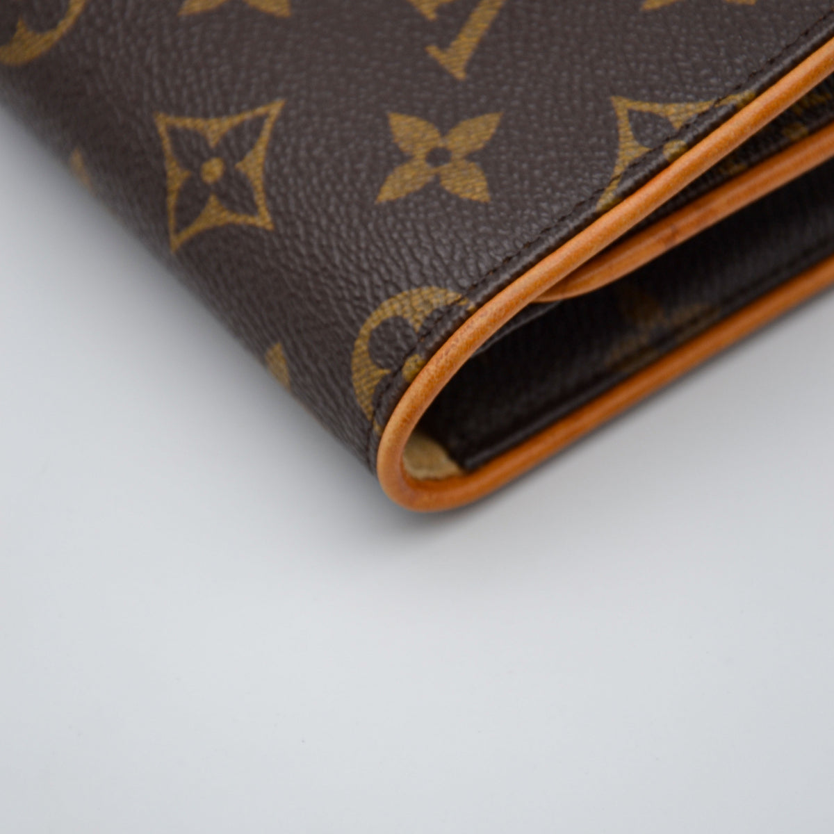 Pochette Louis Vuitton Twin GM Monogram