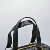 Muse Yves Saint Laurent cuir vernis
