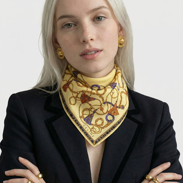 Foulard bandana Vintage Céline Jaune à Motif Chaînes et Pompons