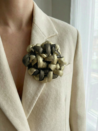 Broche Brushy Chrysanthème Or