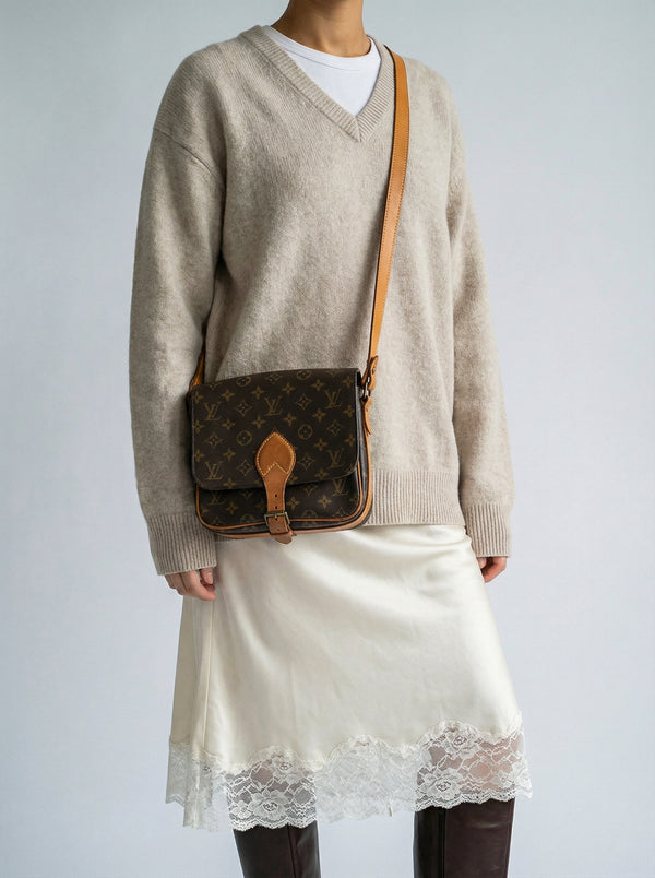 Louis Vuitton Cartouchière MM