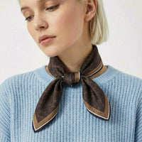 Bandana Céline vintage motif monogramme équestre