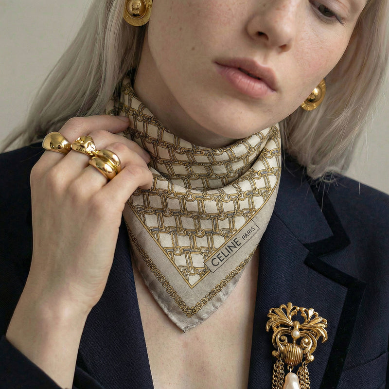 Bandana Céline vintage beige motif chaîne iconique