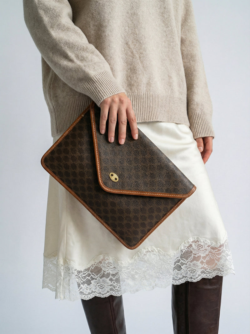 Céline Pochette Enveloppe Vintage Toile Macadam