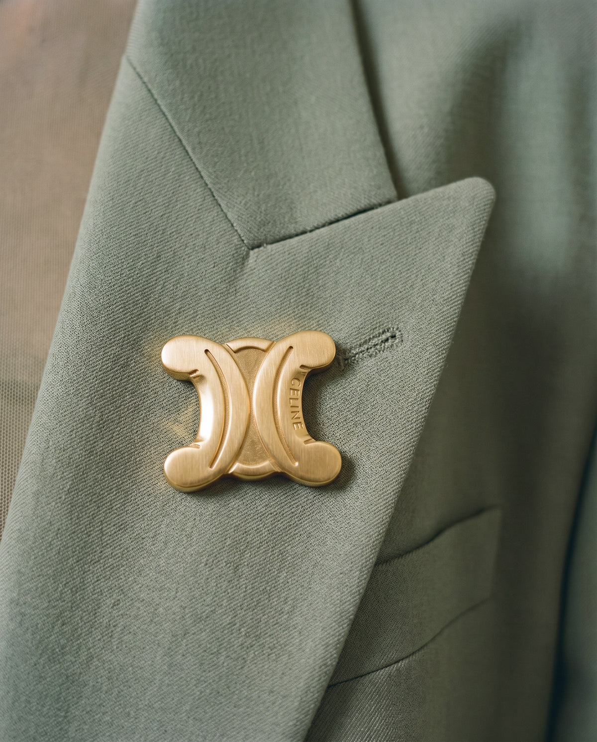 Céline Broche Triomphe