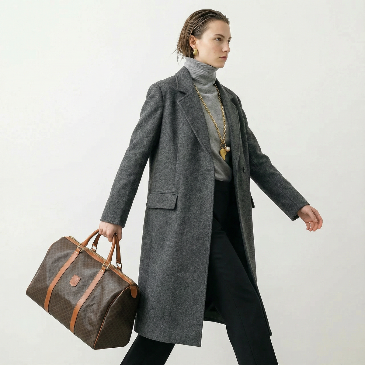 Sac de voyage Céline Boston Macadam vintage en toile enduite et cuir caramel