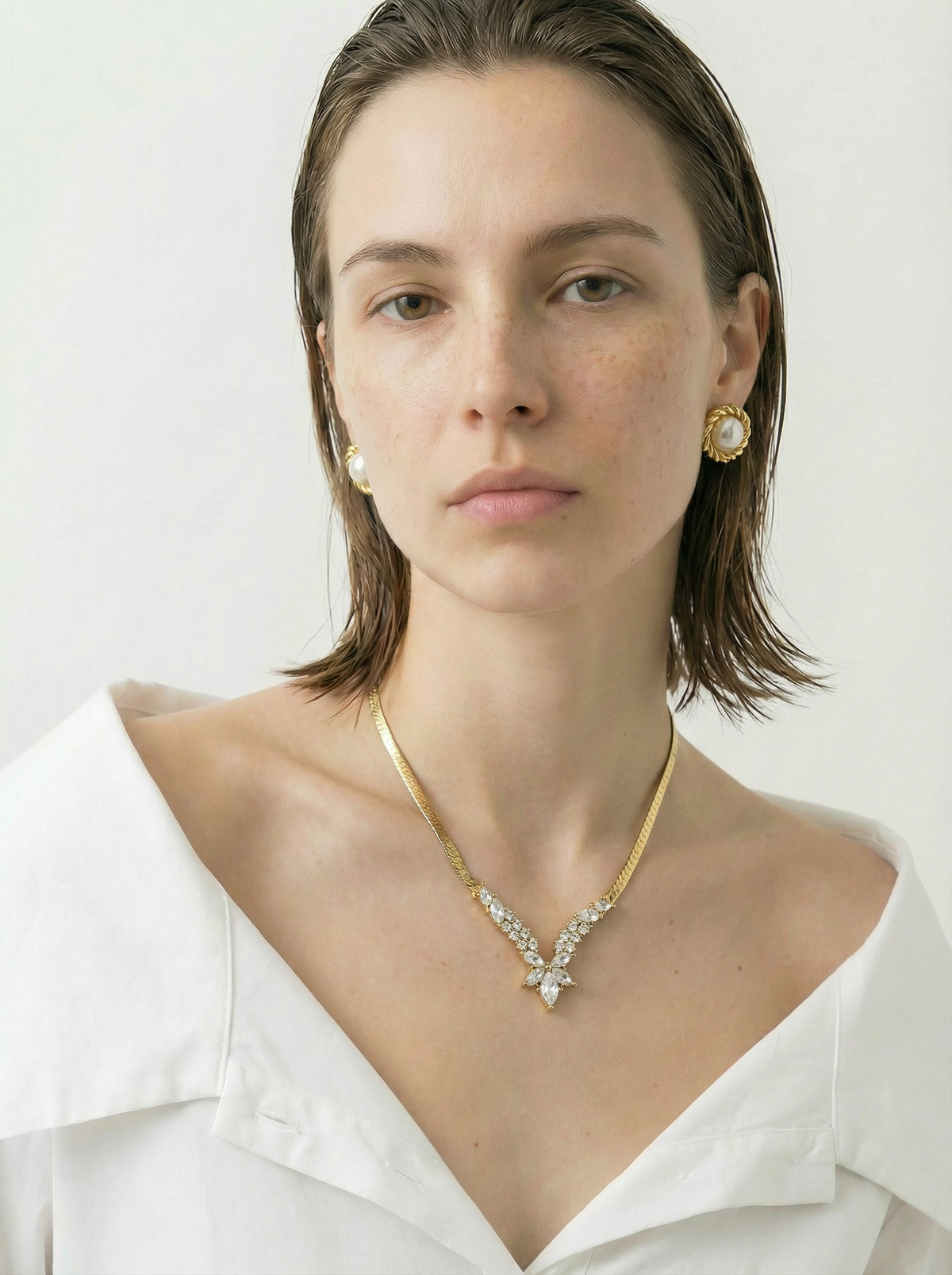 Christian Dior Bijoux Necklace – 1920s-Inspired Gold Plated with Crystal Accents