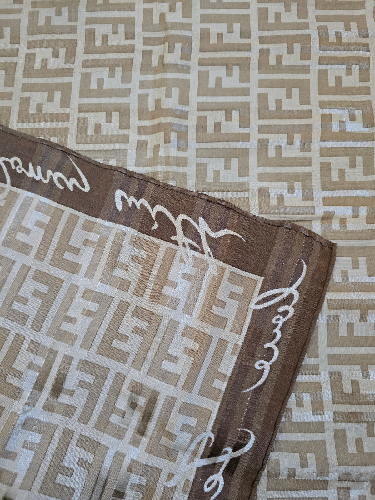 Foulard Fendi vintage en coton – Logo FF