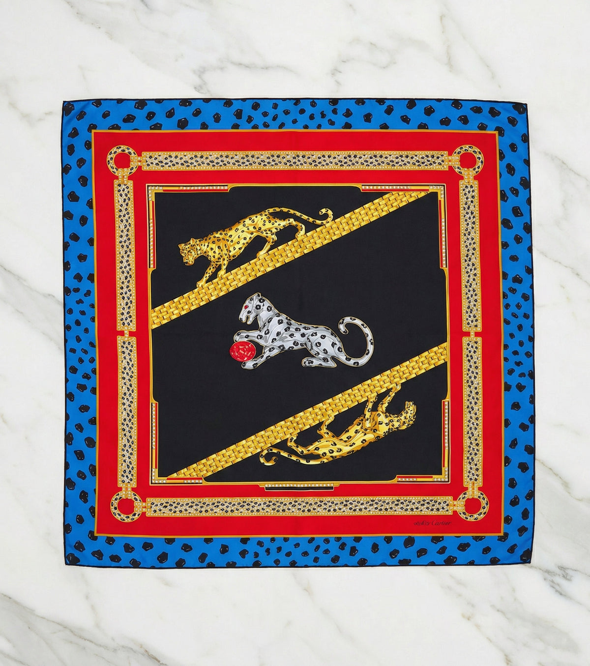 Foulard Cartier Vintage en Soie – Motif Panthères