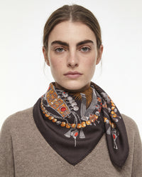 Carré Hermès Parures des Sables