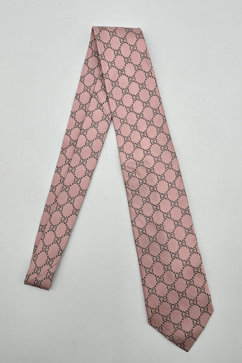 Cravate Vintage Gucci En Soie Rose À Motif Monogramme GG